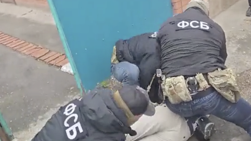 Задержание готовившего теракт на Ставрополье попало на видео