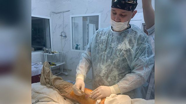 Врач-хирург из Краснодара добровольцем уехал в зону СВО и спас десятки жизней военных и мирных жителей 