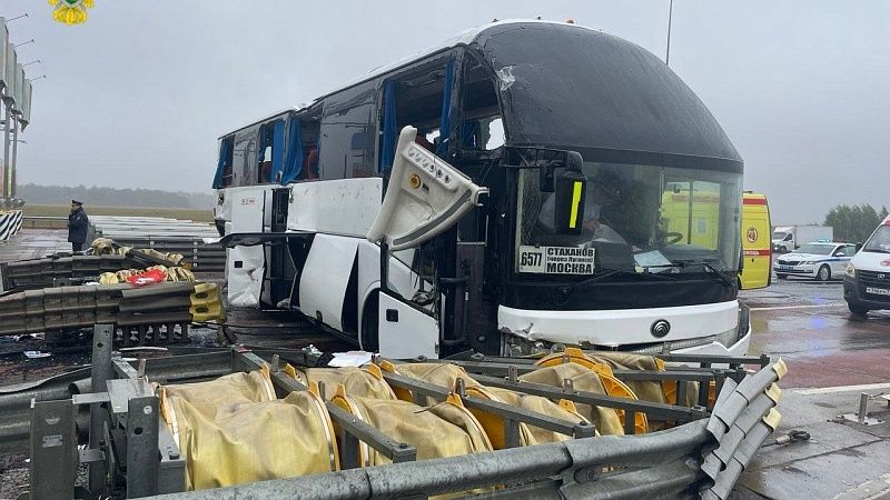Опубликовано видео ДТП с автобусом под Тулой 