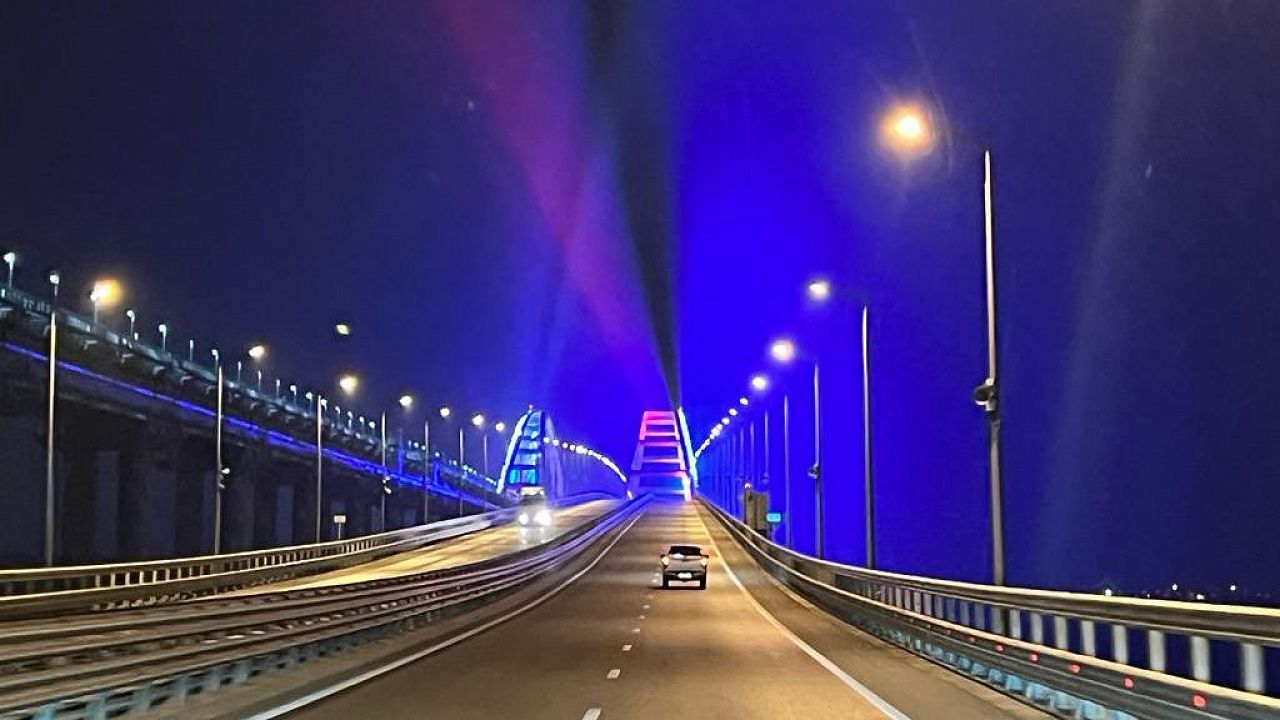 Крымский мост полностью восстановлен и открыт для движения Фото: Телеканал «Краснодар»