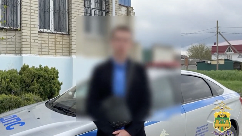 Неопытного водителя со стажем в 17 дней лишили прав на год на Кубани