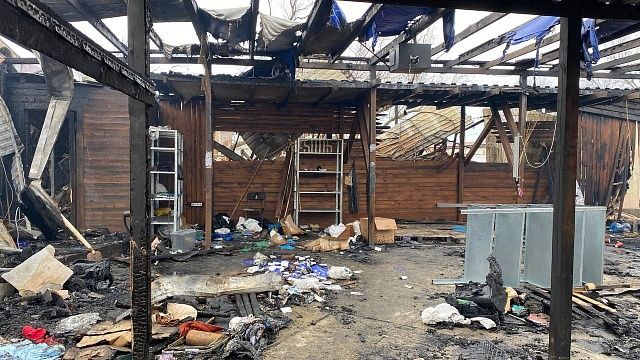 В МЧС назвали короткое замыкание предварительной причиной пожара в Анапе