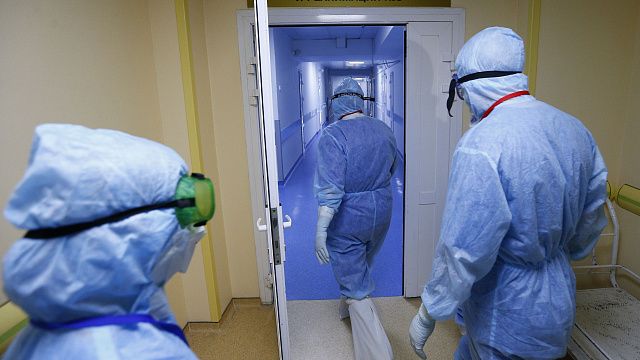 На Кубани заболеваемость коронавирусом продолжает возрастать: 561 новый случай за сутки