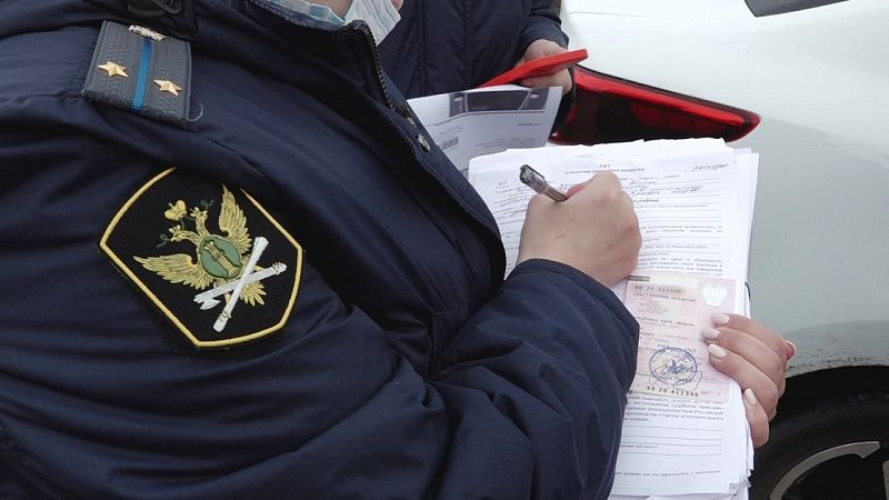 Более 100 млн рублей алиментов за две недели взыскали приставы на Кубани