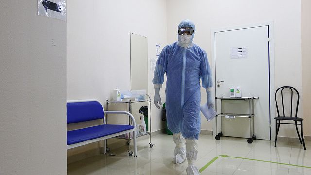 На аппаратах ИВЛ в ковидных госпиталях Кубани находятся 4 пациента. Фото: Геннадий Аносов