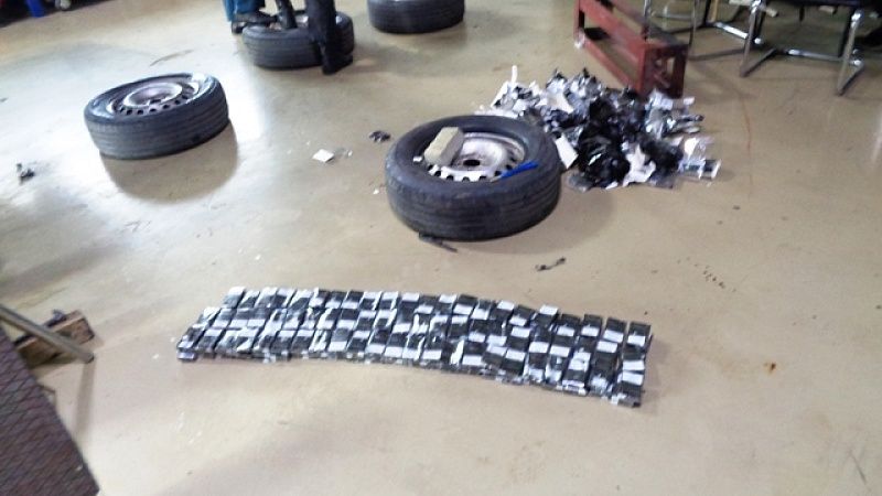 Задержан мерседес с сигаретами в колесах в Адлере 