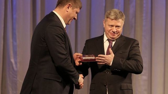 Андрей Алексеенко поздравил ДОСААФ с 95-летием 