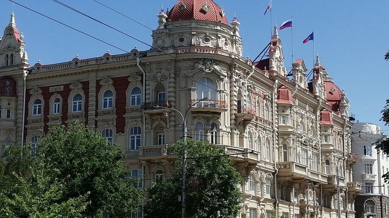 Мужчина пытался увезти ребенка в Ростове-на-Дону