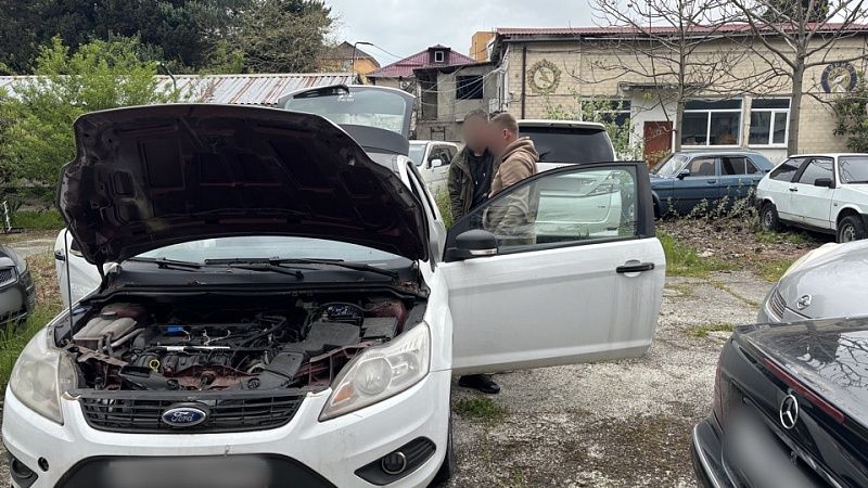 Конфискованную иномарку передали в зону спецоперации таможенники Сочи