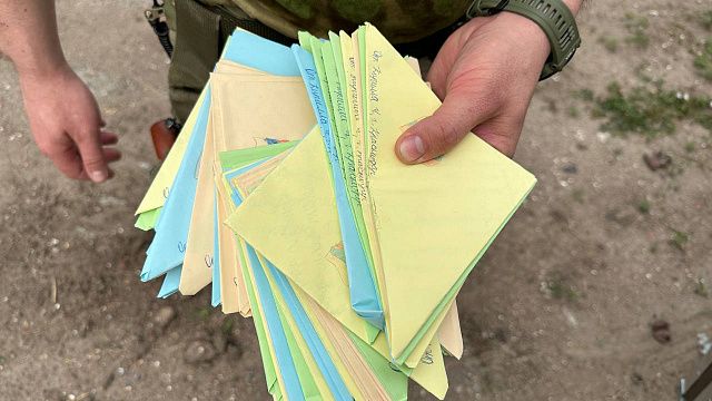 Краснодарский школьник написал письма на целую роту российских солдат. Фото: t.me/dobro_kuban/4716