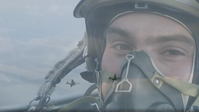 В память о летчике Никите Мальковском написали песню Фото: скриншот из фильма про Никиту Мальковского