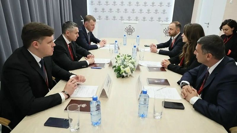 Трёхстороннее соглашение подписано в Краснодаре для развития стройотрасли Кубани