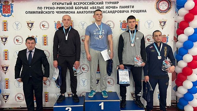 Краснодарец Альбек Белгароков завоевал золотую медаль на Всероссийских соревнованиях по греко-римской борьбе