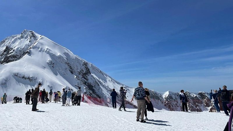 Дольше обычного продлится горнолыжный сезон на юге России