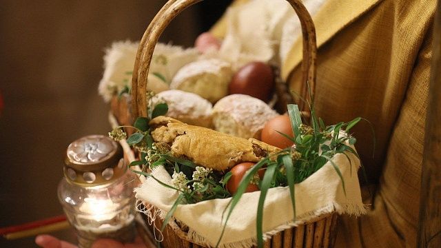 Руководители Краснодара поздравили горожан с Христовым Воскресеньем