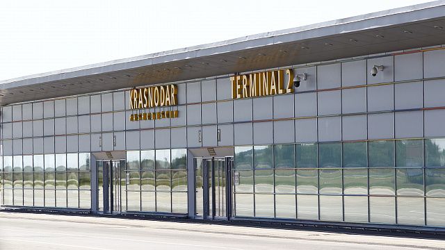 Аэропорт Краснодара закрыт для приема и вылета самолетов до 16 сентября 2022