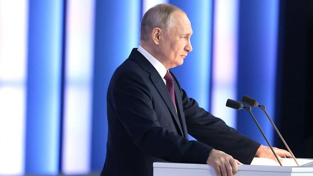 Владимир Путин во время послания Федеральному Собранию 2023 года. Фото: http://www.kremlin.ru/events/president/transcripts/70565/photos
