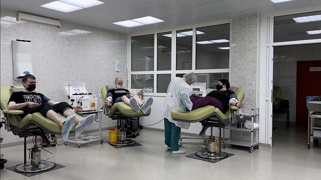Во Всемирный день донора крови в краевой клинической больнице № 1 Краснодара провели марафон