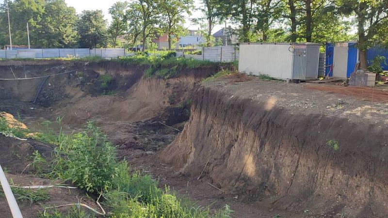 Для удобства пешеходов и водителей реконструкцию улицы Ратной Славы ускорят