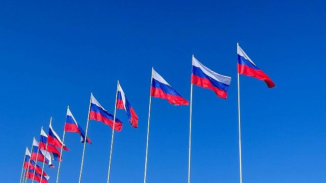 Флаг России. Фото: телеканал «Краснодар»