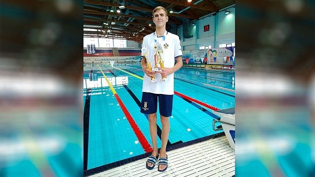 Краснодарец стал призёром Чемпионата России по плаванию. Фото: пресс-служба администрации Краснодара