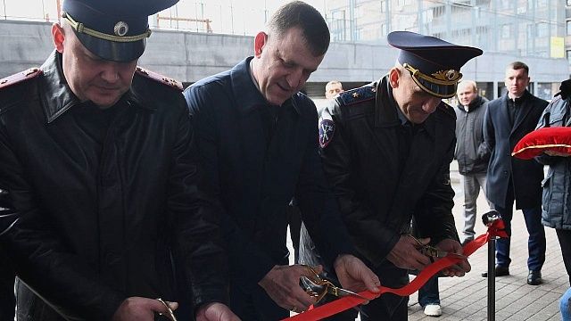 В Краснодаре на ул. Адмирала Крузенштерна открылся новый участковый пункт полиции 