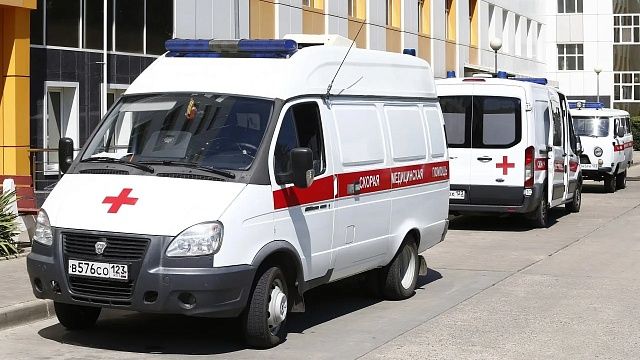 За медпомощью обратились 68 пострадавших в пожаре на заводе в Нижнекамске