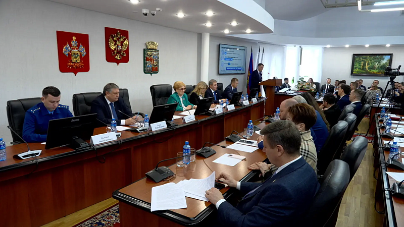 Школы и учебные блоки на 8 тысяч мест открылись в Краснодаре в 2025 году