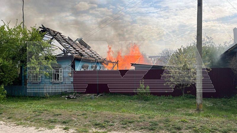 Почти все село сгорело из-за атак украинских БПЛА в Брянской области