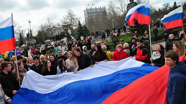 «Совершенно особенное время для каждого крымчанина»: жители Севастополя поделились воспоминаниями о весне 2014 года