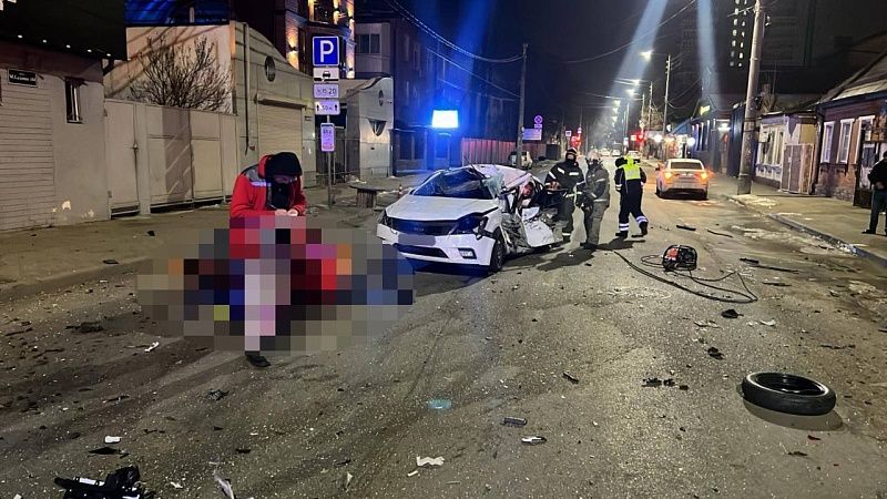 Водитель и двое пассажиров скончались в результате массовой аварии в Краснодаре 