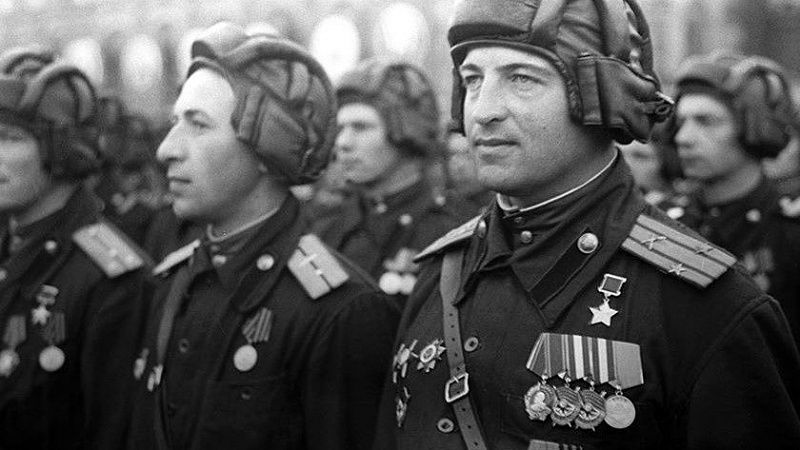 24 июня 1945 года на Красной площади в Москве прошел исторический Парад Победы