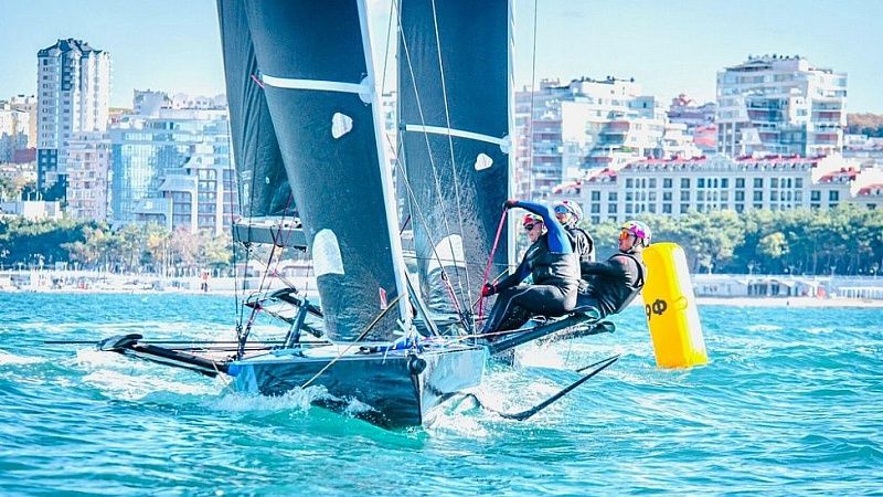 Краснодарские спортсмены принимают участие в международной парусной регате 