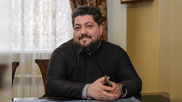 Ощущение, что Украину хотят разделить изнутри: священнослужитель о запрете в Киеве богослужений на Пасху 