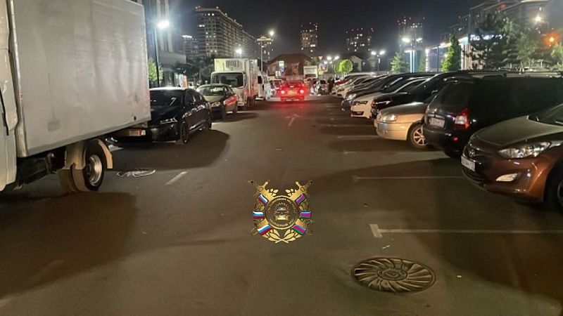 Автомобиль сбил 10-летнего мальчика во дворе жилого дома в Краснодаре