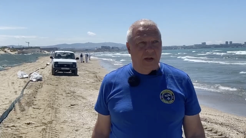 Защитные сети подвергают ежедневной проверке на побережье Анапы