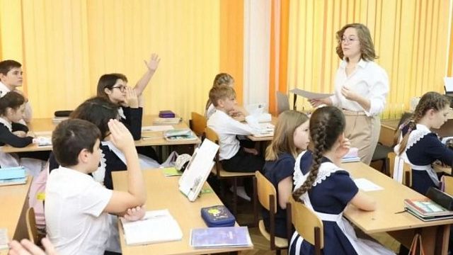 На Кубани завершился прием документов от педагогов на включение в список претендентов на краевую выплату по ипотеке