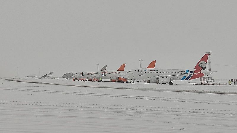 В аэропорту Краснодара задержано более 30 рейсов, 13 – отменено