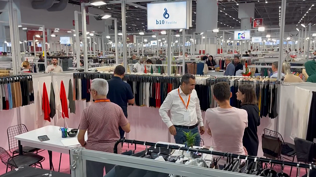 Кубанские производители впервые участвуют в Международной выставке текстиля в Стамбуле Фото: Телеканал «Краснодар»