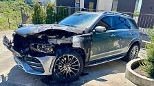 Сосед поджёг Mercedes за отказ перевести деньги на благотворительность в Сочи