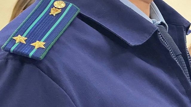 Обвиняемого во взятке на 14 млн рублей экс-мэра арестовал суд на Камчатке