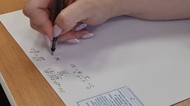 Почти 9 тысяч выпускников начали сдавать ЕГЭ на Кубани