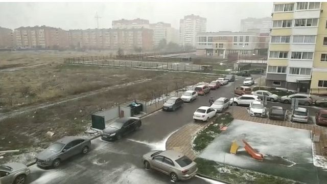 В Краснодаре утром 6 марта выпал снег, фото телеканал «Краснодар»