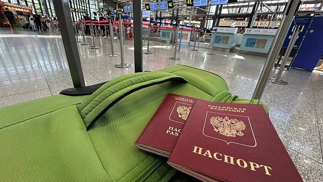 Кипр приостановил прием заявок россиян на визы до 3 октября