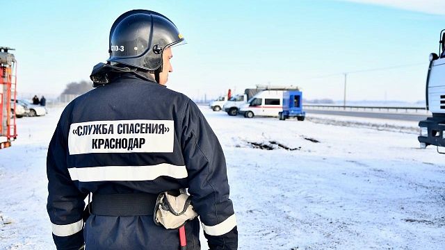 На участке федеральной трассы под Краснодаром спасатели провели учения