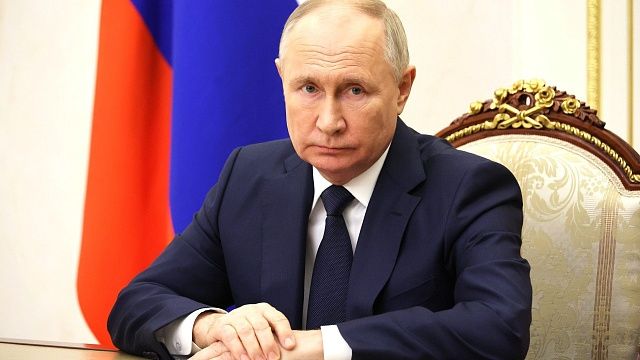 Путин подписал указ о конфискации имущества за фейки об армии