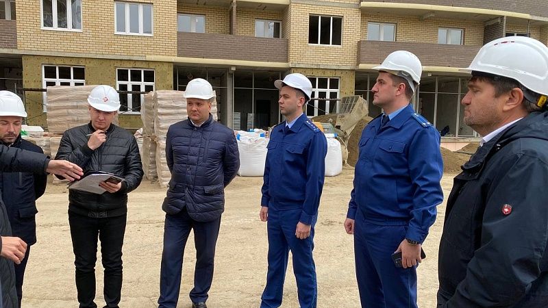 Прокуратура поручила активизировать стройку трёх ЖК в Краснодаре