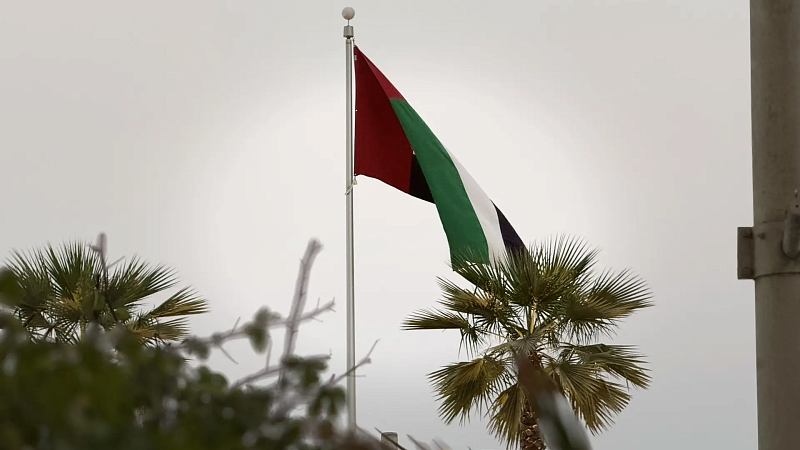 Россиянка рассказала о стоимости выезда из ОАЭ через Оман 