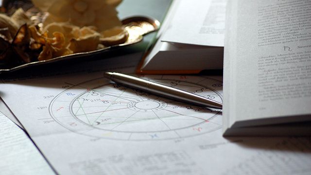 Астропрогноз на декабрь: рассказываем, что ждёт все знаки зодиака в последний месяц года