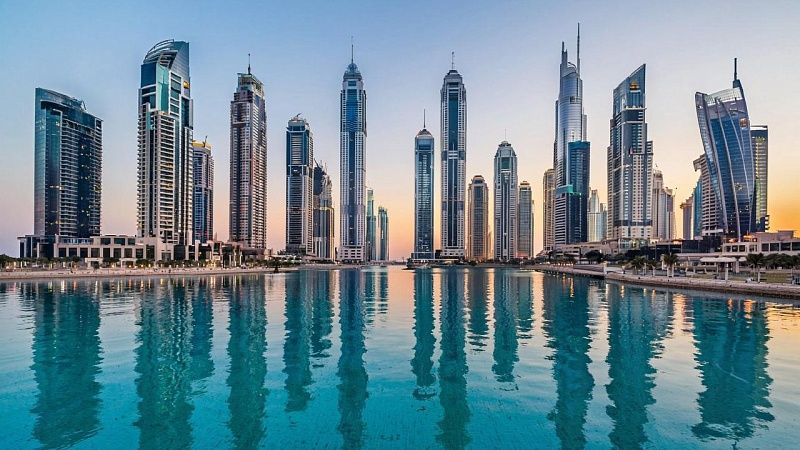 Зеленский подарил матери апартаменты в Дубае за $3,2 млн в день рождения